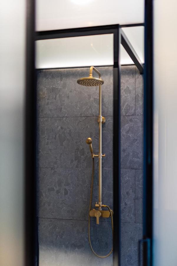 Muralla Sevilla Suites By Lola Kültér fotó