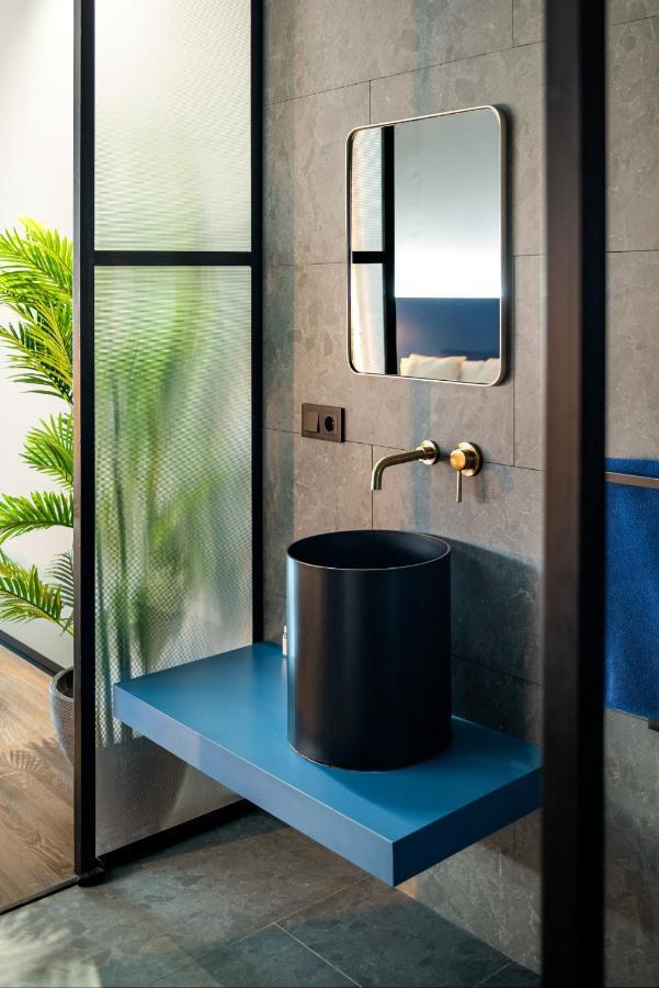 Muralla Sevilla Suites By Lola Kültér fotó