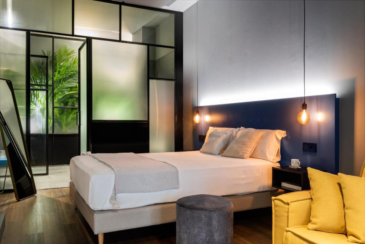 Muralla Sevilla Suites By Lola Kültér fotó
